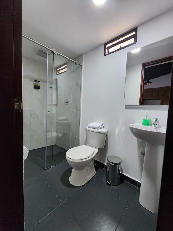 Hotel Boutique Deluxe Home Medellín Esterno foto