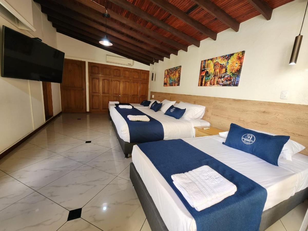 Hotel Boutique Deluxe Home Medellín Esterno foto