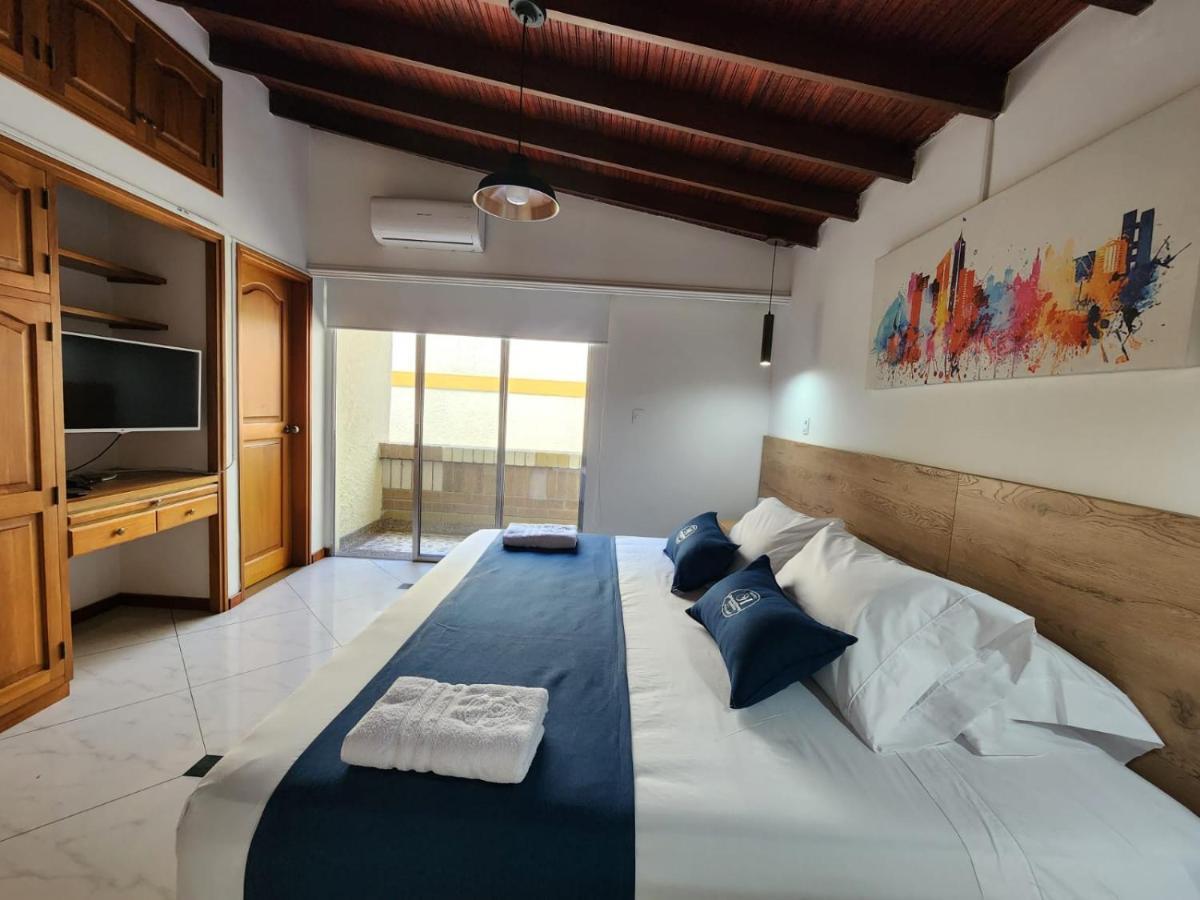 Hotel Boutique Deluxe Home Medellín Esterno foto