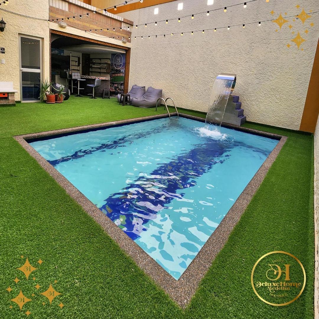 Hotel Boutique Deluxe Home Medellín Esterno foto